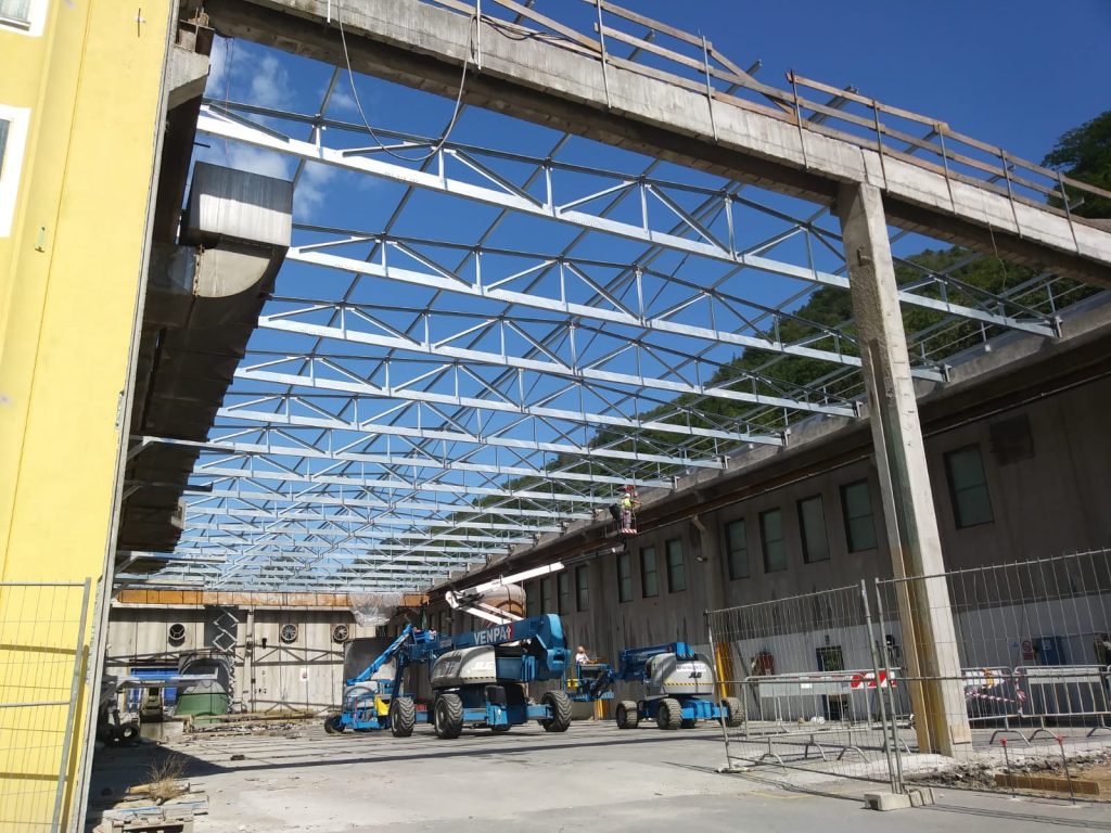 tettoie strutture in acciaio
